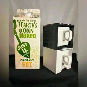 2- Stackable Cube  Mugs